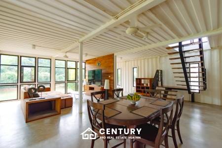 MODERN LOFT-STYLE CONTAINER HOME : 4 bed on large plot 2 rai
