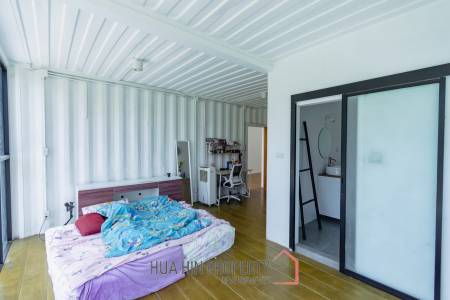 MODERN LOFT-STYLE CONTAINER HOME : 4 bed on large plot 2 rai