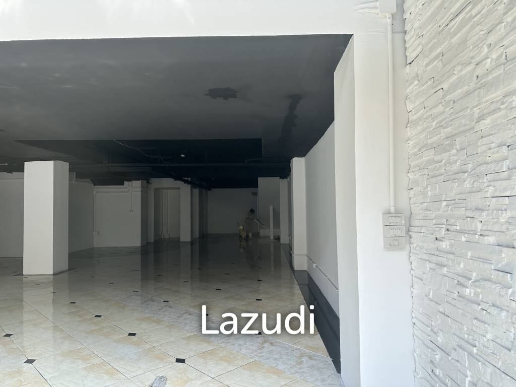 311 sqm retail space Piya Place Lumpini Pathum Wan Bangkok