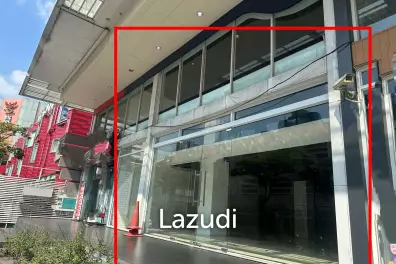 311 sqm retail space Piya Place Lumpini Pathum Wan Bangkok
