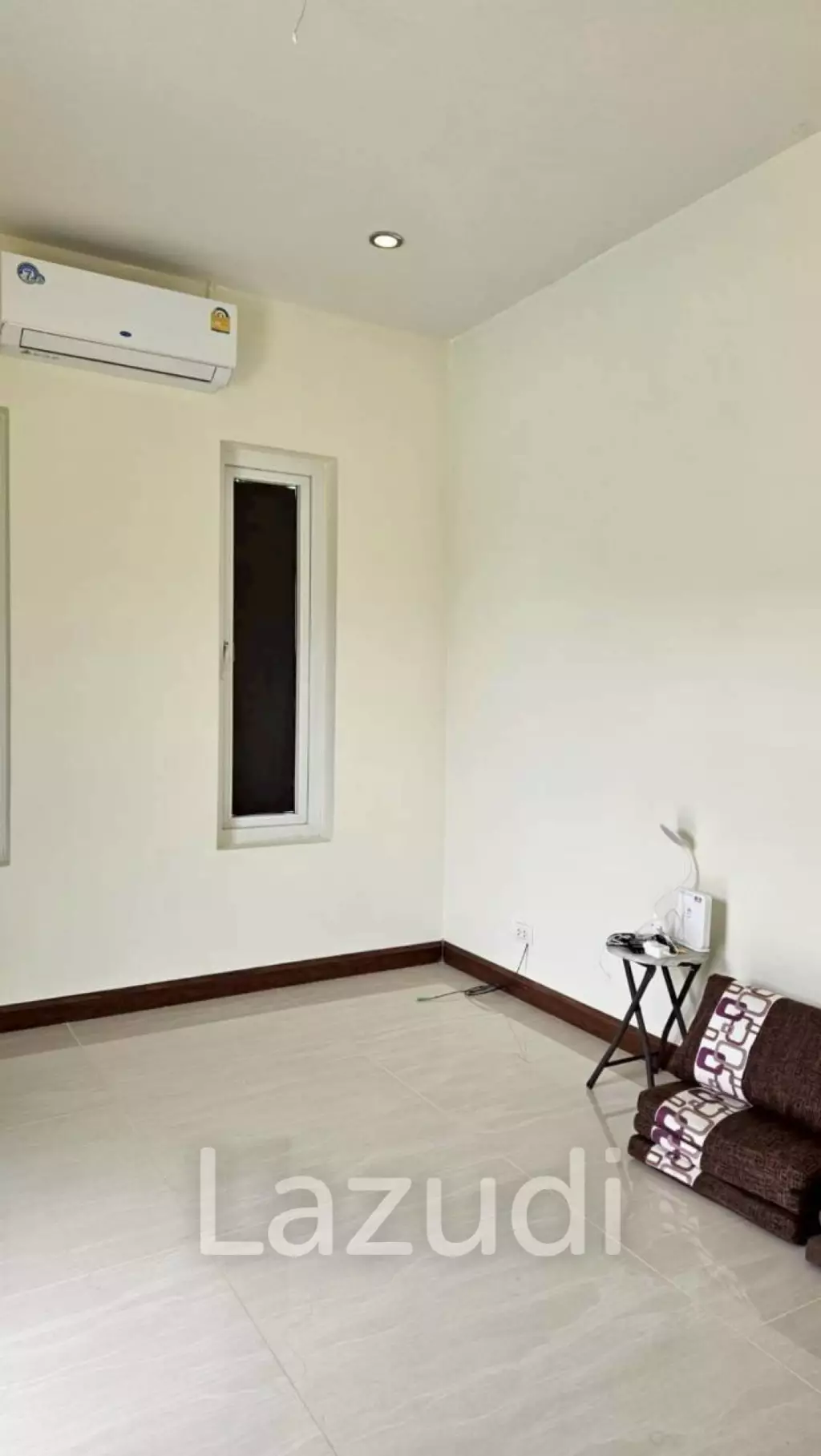 Palm villas : Modern 6 Bed Pool villa with large land plot