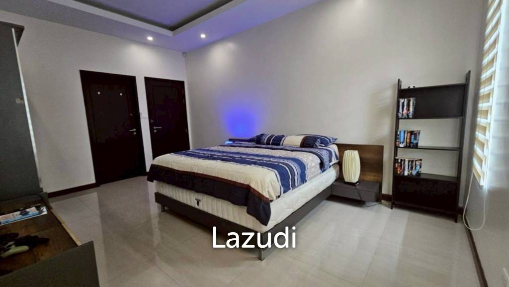 Palm villas : Modern 6 Bed Pool villa with large land plot