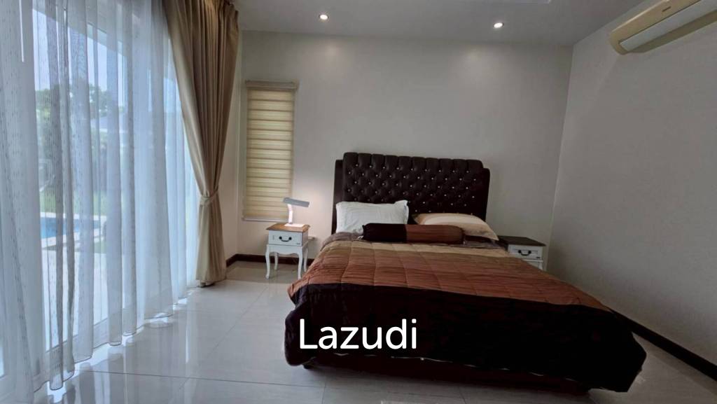 Palm villas : Modern 6 Bed Pool villa with large land plot