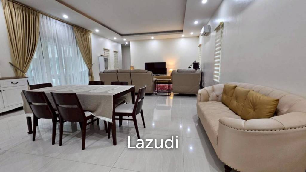 Palm villas : Modern 6 Bed Pool villa with large land plot