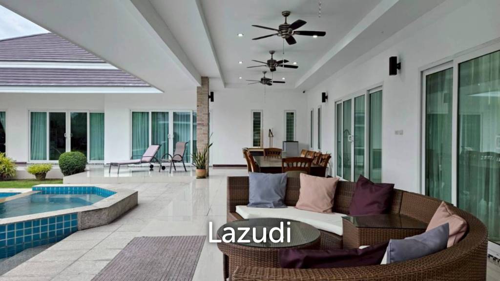 Palm villas : Modern 6 Bed Pool villa with large land plot