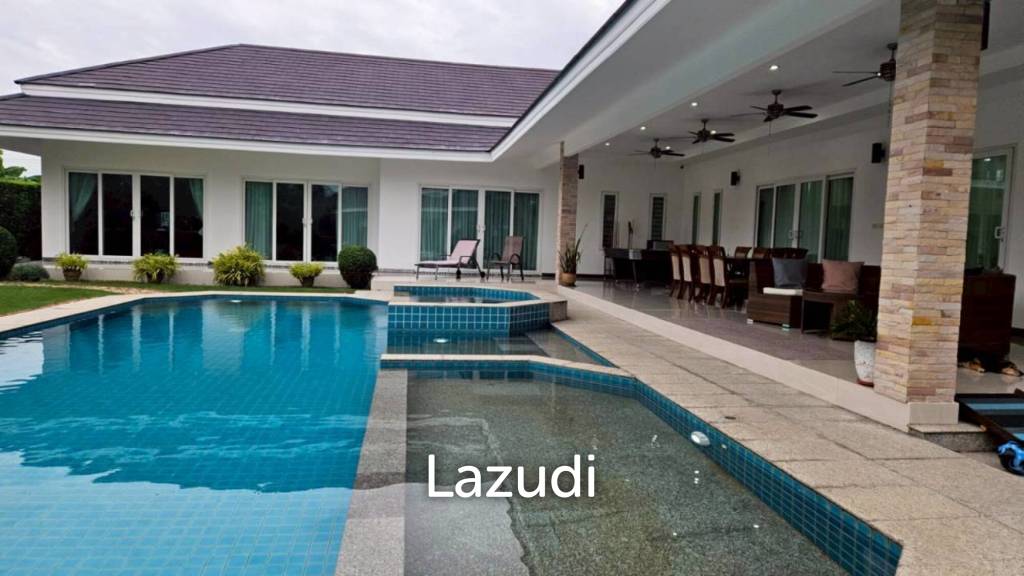 Palm villas : Modern 6 Bed Pool villa with large land plot