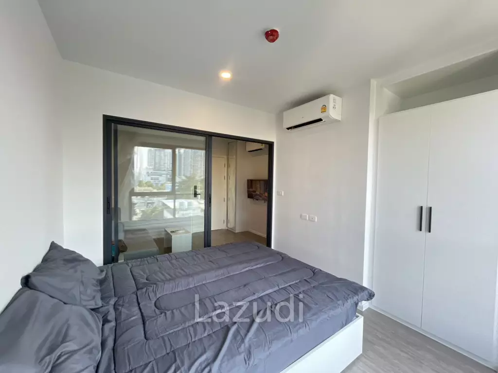 1bed 1bath 28Sqm for rent at Blue sukhumvit 89