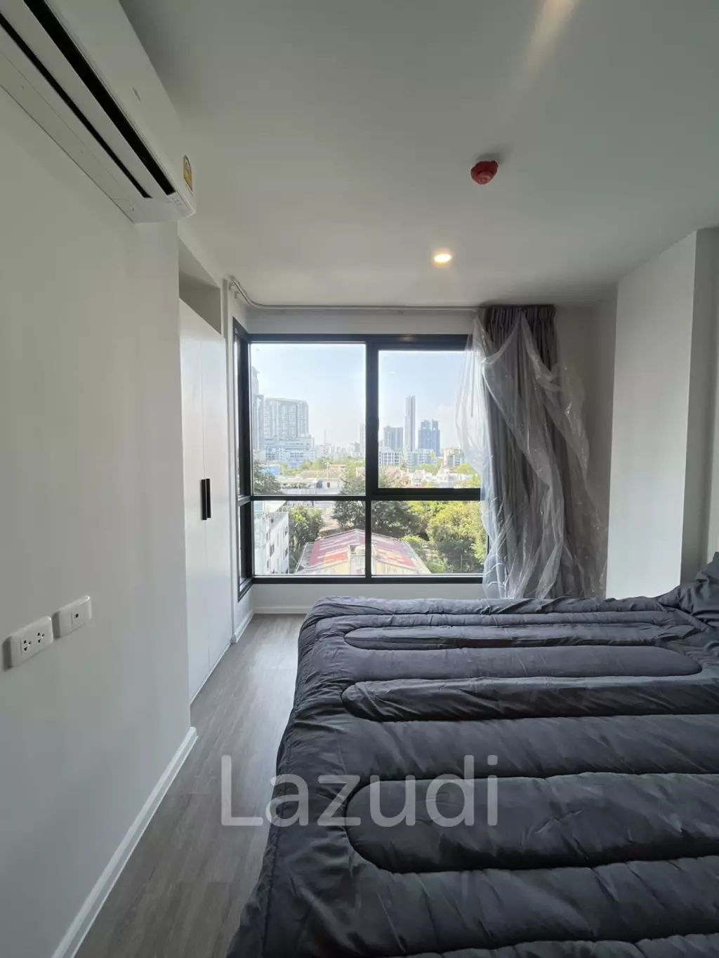 1bed 1bath 28Sqm for rent at Blue sukhumvit 89