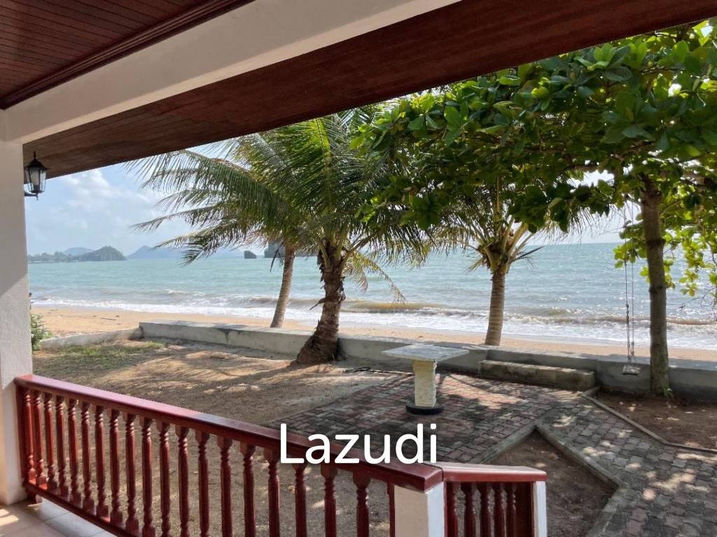 BEACHFRONT VILLA : 3 bed beachfront villa in Chumpon