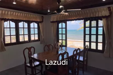 BEACHFRONT VILLA : 3 bed beachfront villa in Chumpon