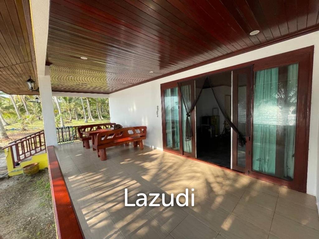 BEACHFRONT VILLA : 3 bed beachfront villa in Chumpon