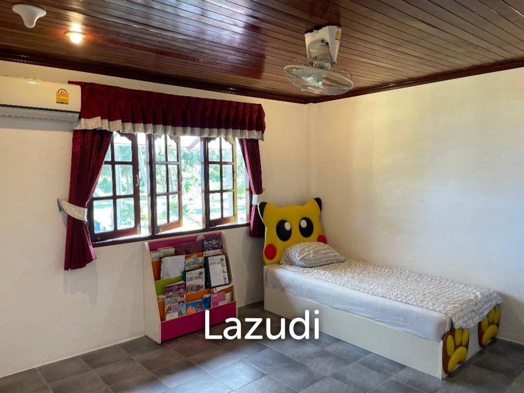 BEACHFRONT VILLA : 3 bed beachfront villa in Chumpon