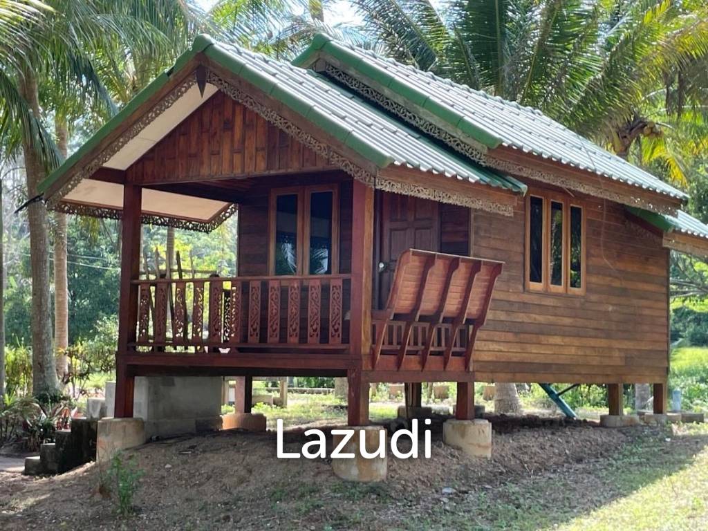 BEACHFRONT VILLA : 3 bed beachfront villa in Chumpon