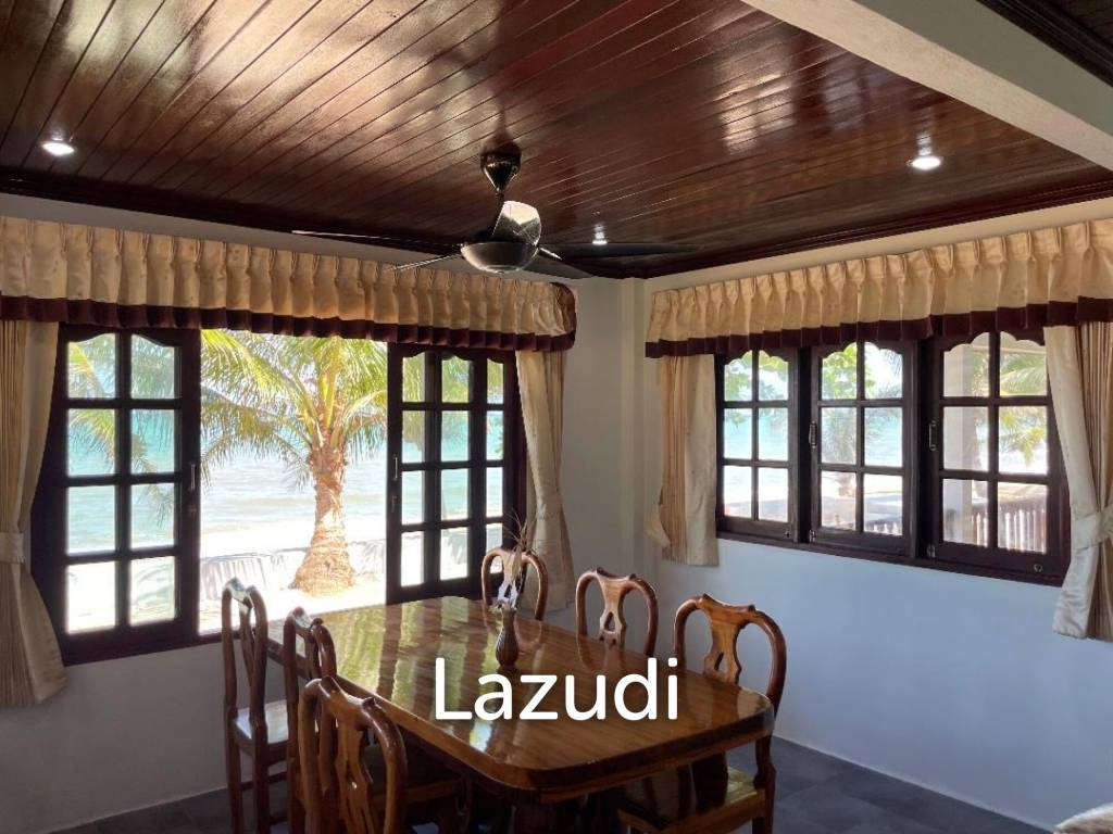 BEACHFRONT VILLA : 3 bed beachfront villa in Chumpon
