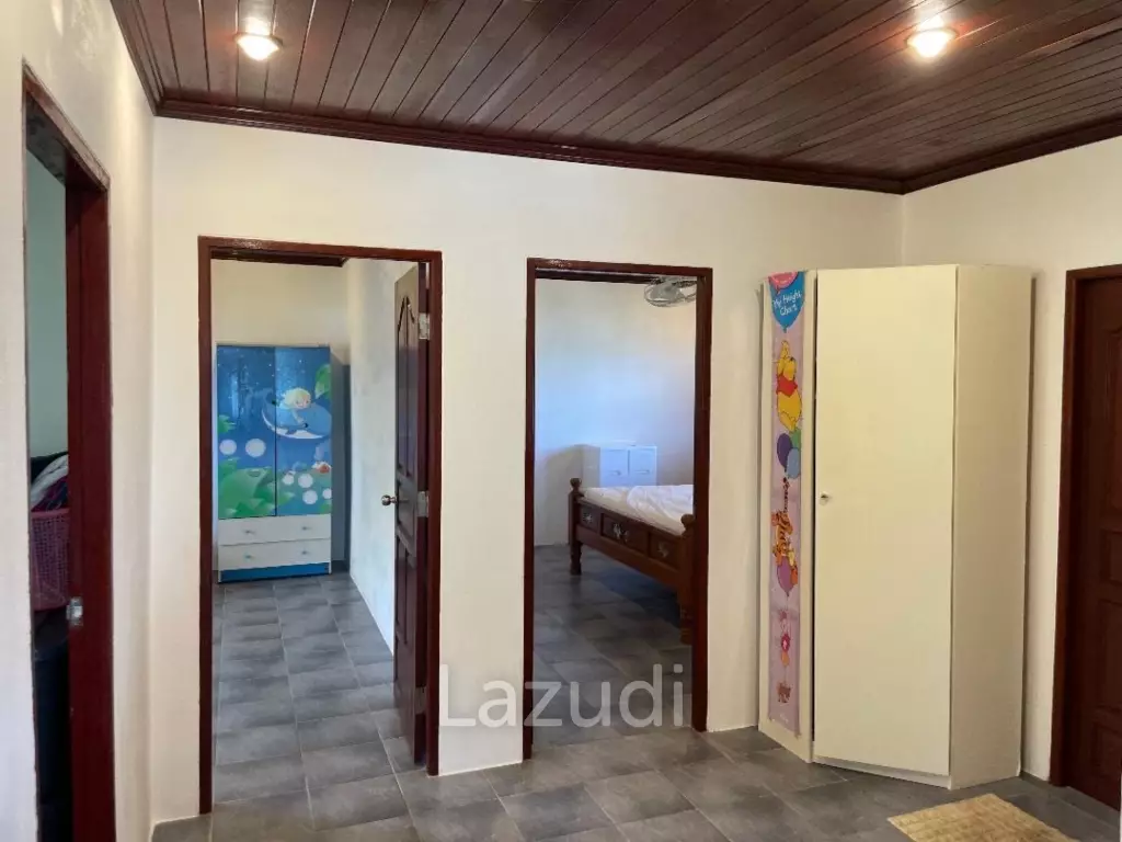 BEACHFRONT VILLA : 3 bed beachfront villa in Chumpon