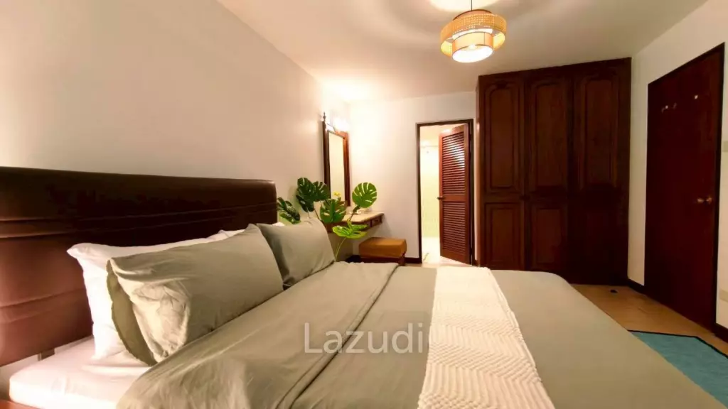 Direct Beachfront Grand Condotel Jomtien