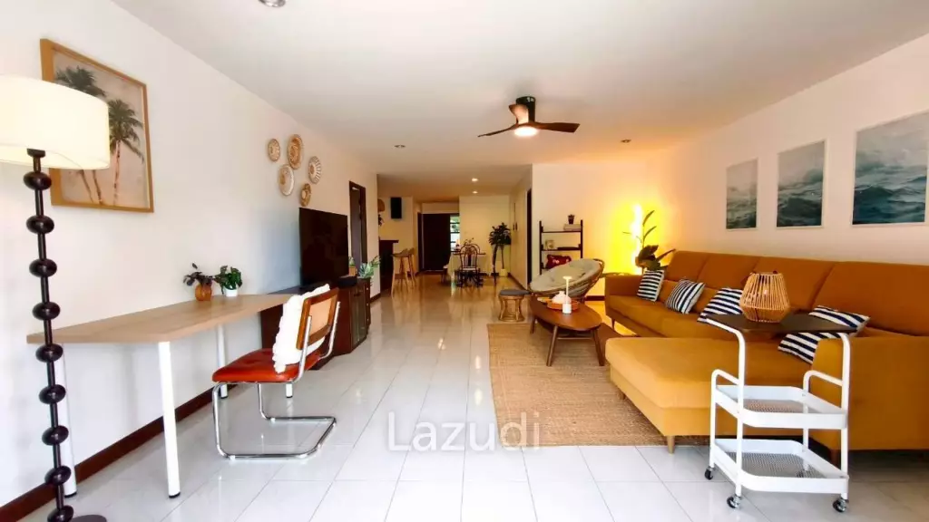 Direct Beachfront Grand Condotel Jomtien