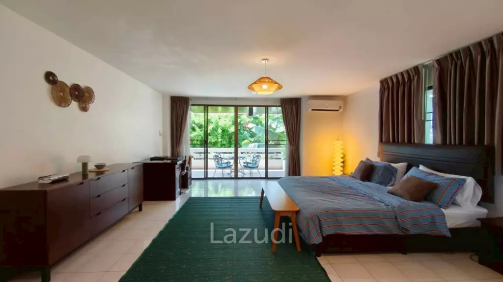 Direct Beachfront Grand Condotel Jomtien