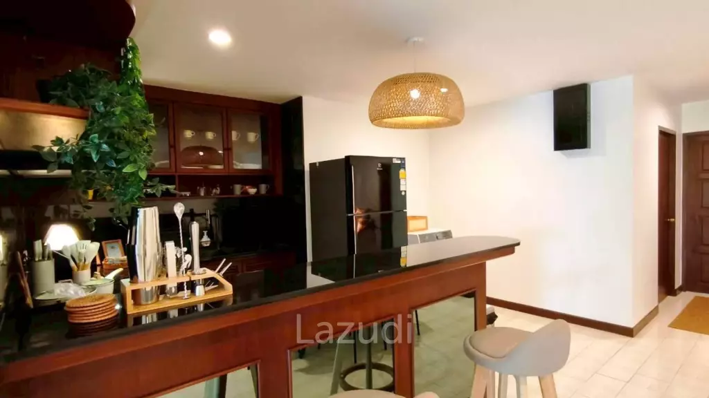 Direct Beachfront Grand Condotel Jomtien