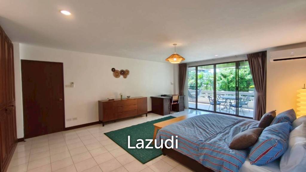 Direct Beachfront Grand Condotel Jomtien