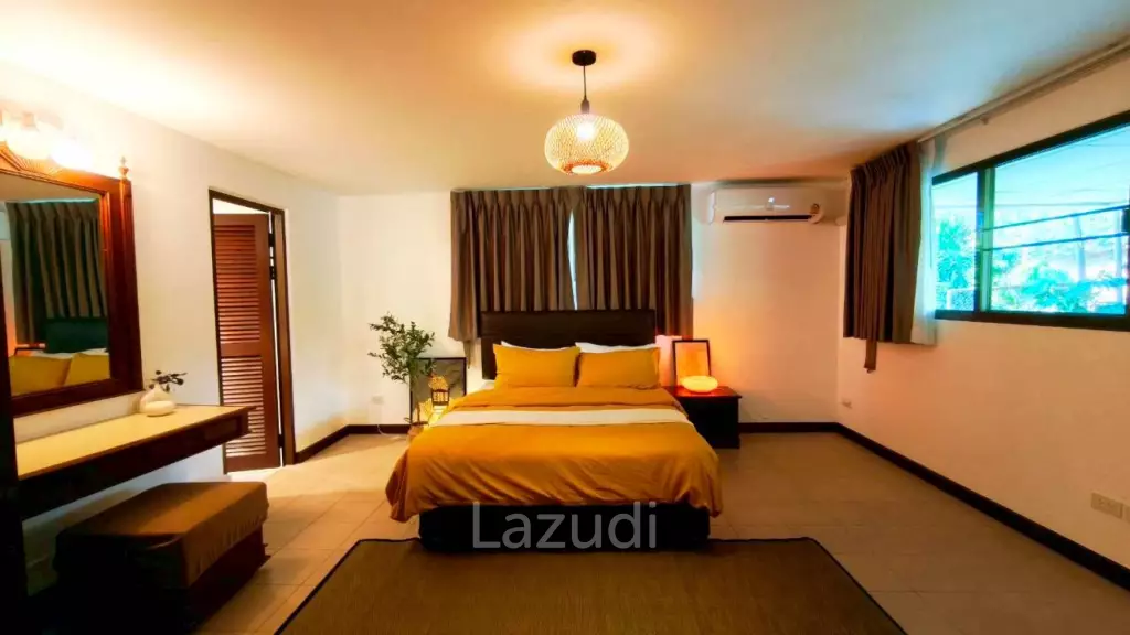 Direct Beachfront Grand Condotel Jomtien