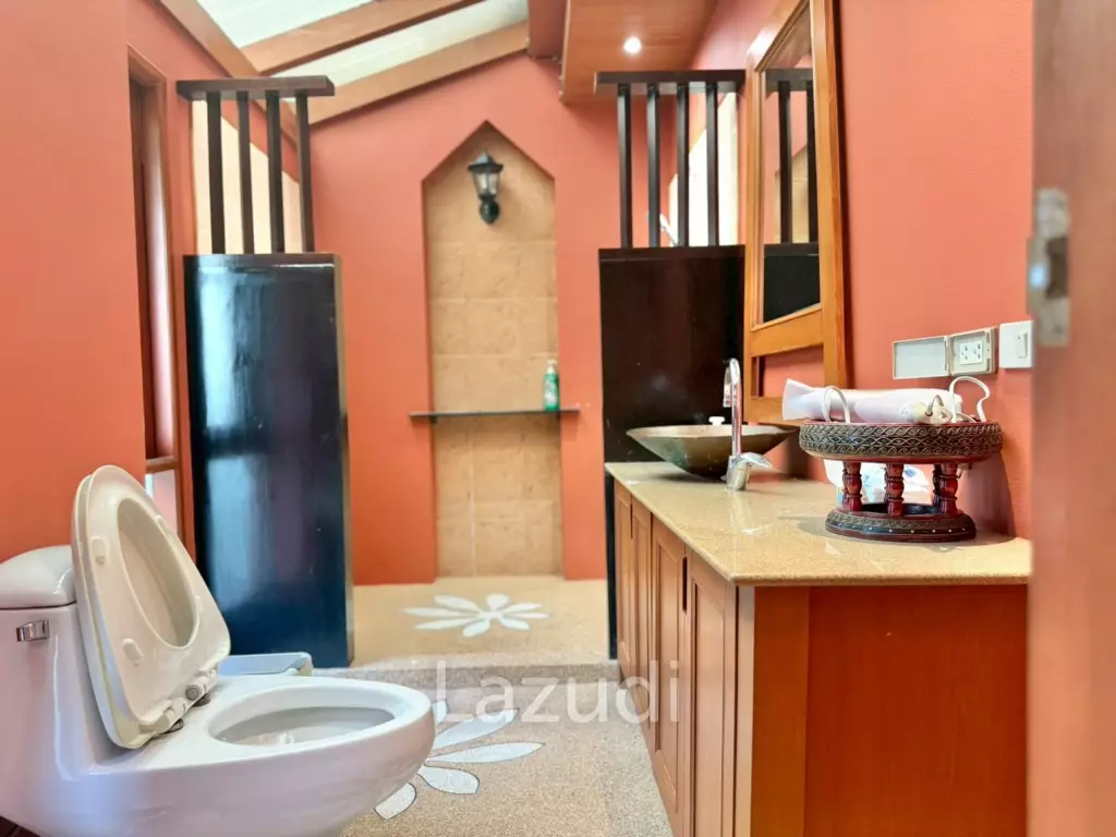 Iconic Thai-Bali Luxury Villa for Sale Dharawadi Na Jomtien
