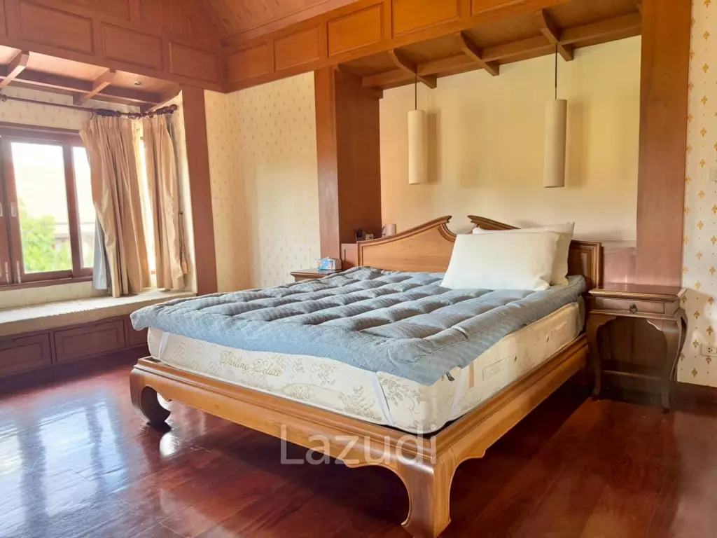 Iconic Thai-Bali Luxury Villa for Sale Dharawadi Na Jomtien