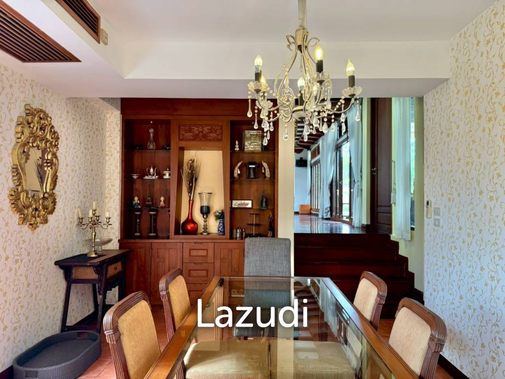 Iconic Thai-Bali Luxury Villa for Sale Dharawadi Na Jomtien