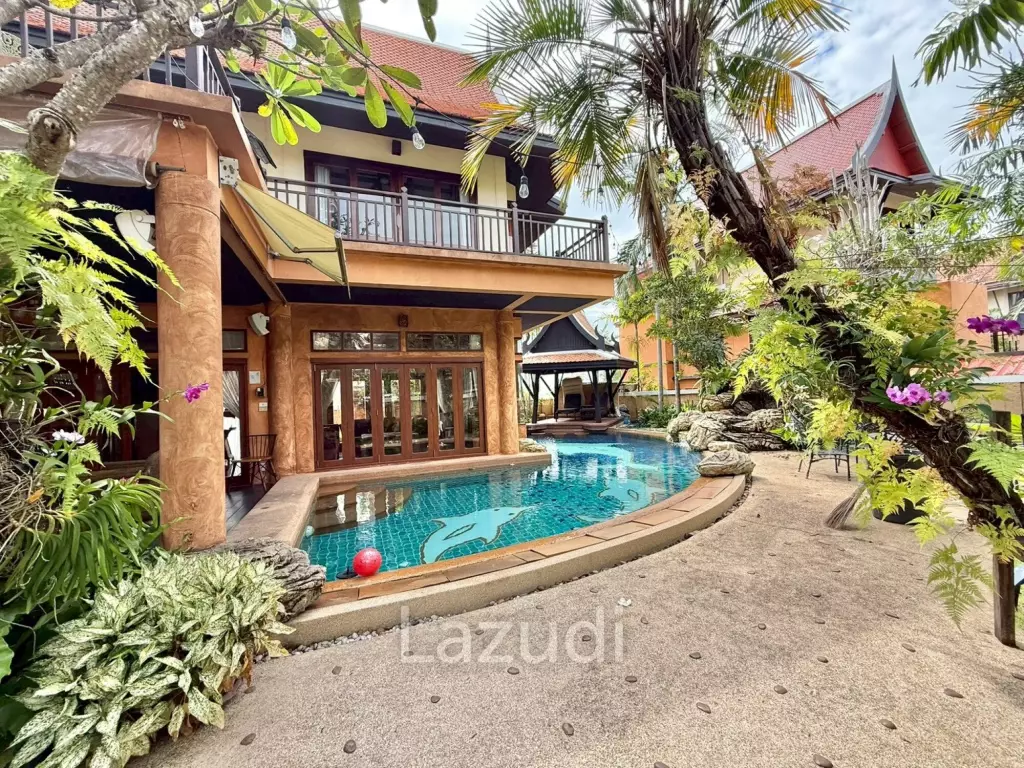 Iconic Thai-Bali Luxury Villa for Sale Dharawadi Na Jomtien