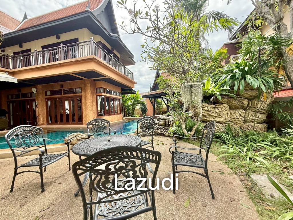 Iconic Thai-Bali Luxury Villa for Sale Dharawadi Na Jomtien