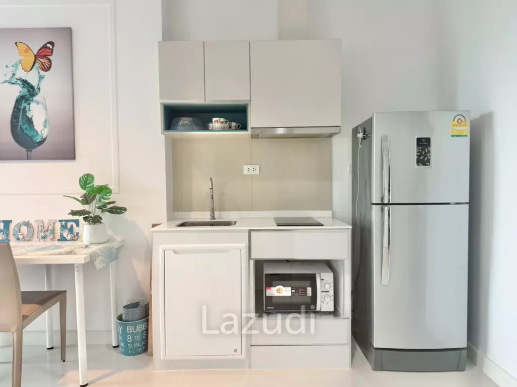 Modern High Floor Condo for Sale Centric Sea Pattaya