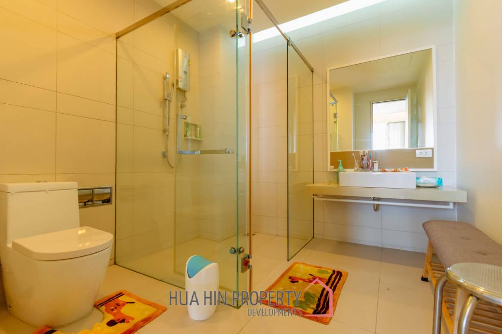 Sea view 2 bedroom Duplex Condo at Ocas Hua Hin