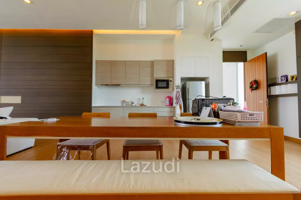 คอนโดหรู 2 ห้องนอน 2 ห้องน้ำ แบบดูเพล็กซ์ วิวทะเล