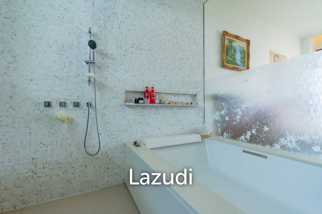 คอนโดหรู 2 ห้องนอน 2 ห้องน้ำ แบบดูเพล็กซ์ วิวทะเล
