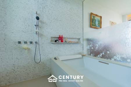 Sea view 2 bedroom Duplex Condo at Ocas Hua Hin