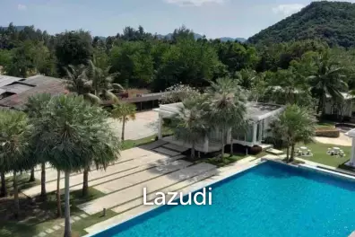 THE SEA CONDOMENIUM : Cozy 1 Bed condo with mountain view at Samroiyot