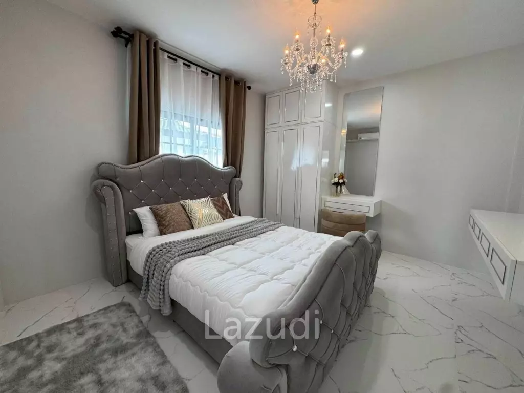 Modern Detached House for Sale Permsap Villa