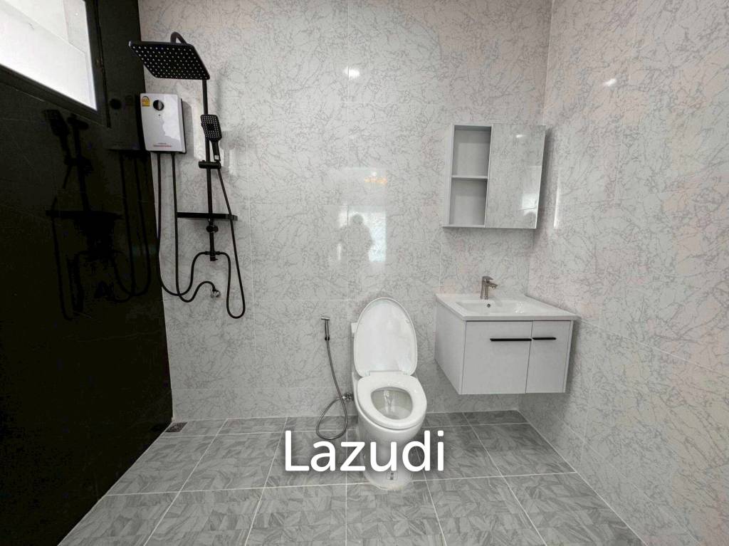 Modern Detached House for Sale Permsap Villa
