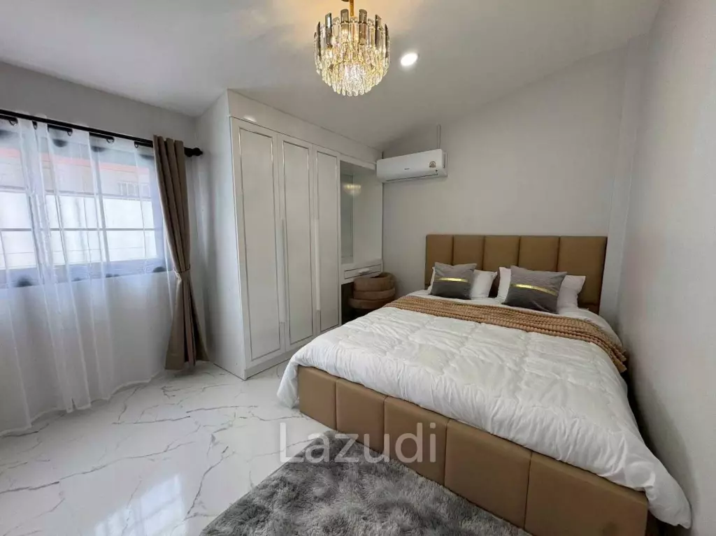 Modern Detached House for Sale Permsap Villa