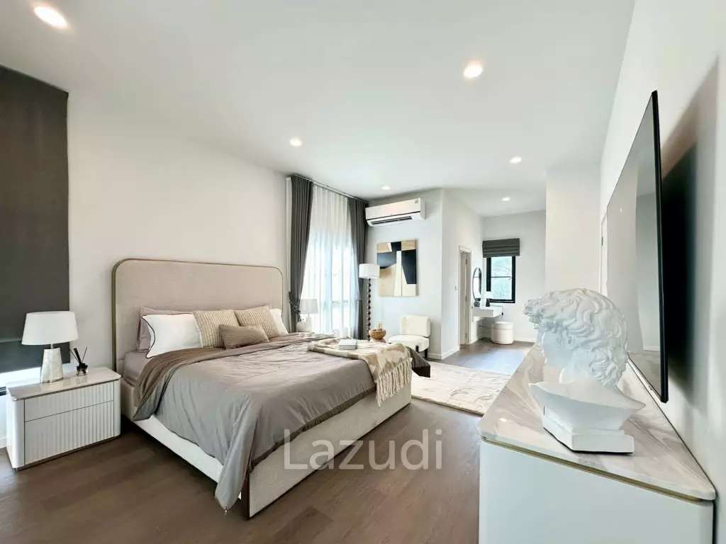 Brand New 4 Bedroom Luxury House Walking Distance to BISP