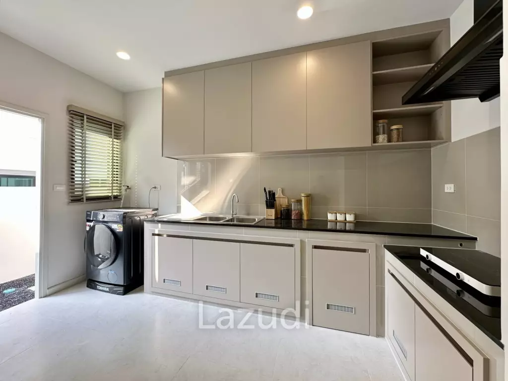 Brand New 4 Bedroom Luxury House Walking Distance to BISP