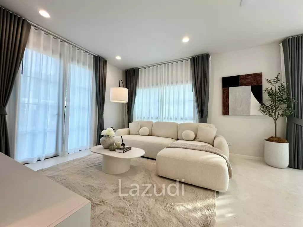 Brand New 4 Bedroom Luxury House Walking Distance to BISP