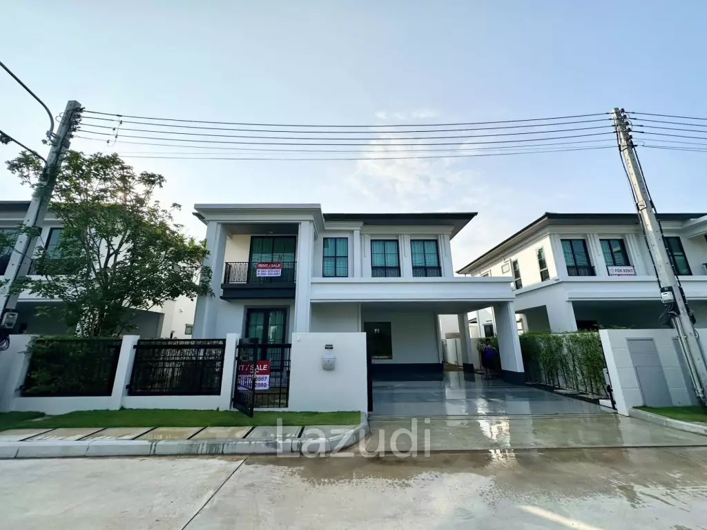 Brand New 4 Bedroom Luxury House Walking Distance to BISP