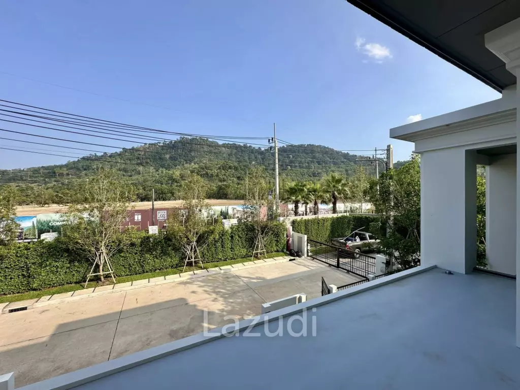 Brand New 4 Bedroom Luxury House Walking Distance to BISP