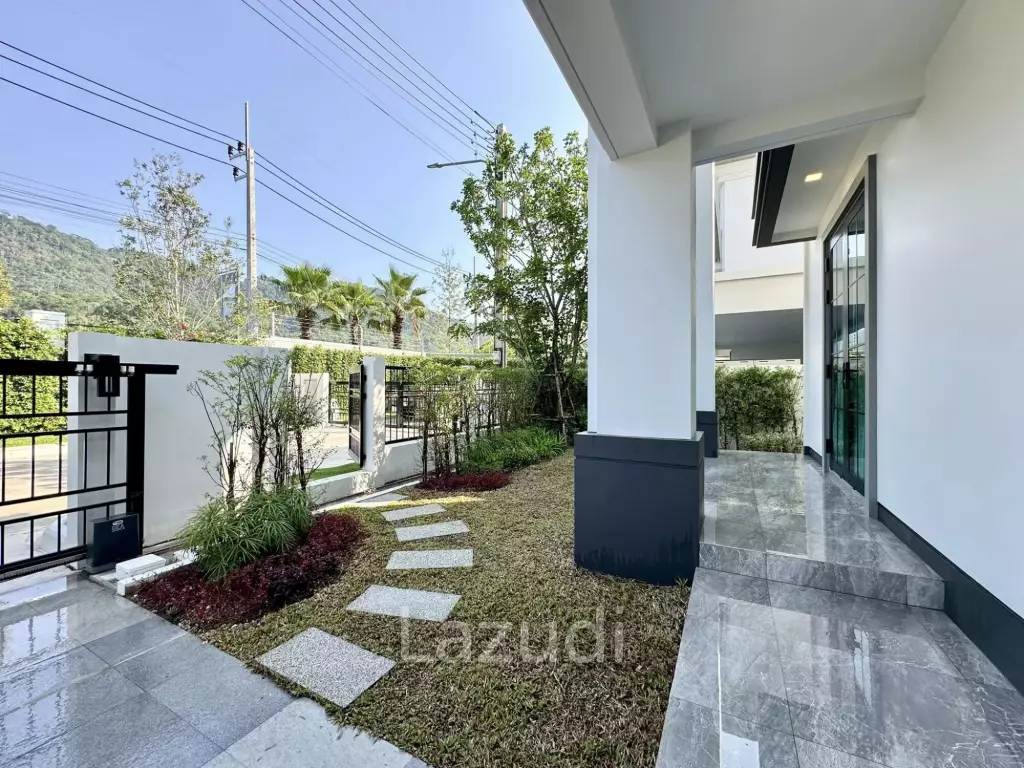Brand New 4 Bedroom Luxury House Walking Distance to BISP