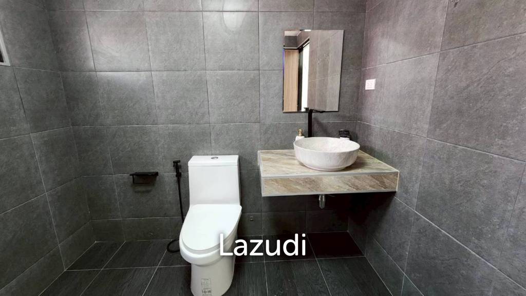 Private Standalone House for Sale and Rent Naklua