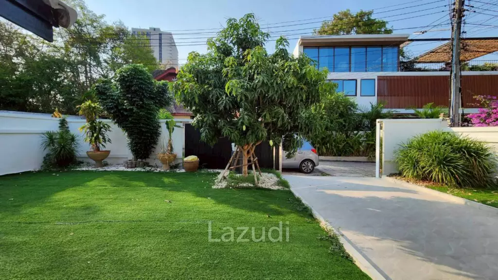 Private Standalone House for Sale and Rent Naklua