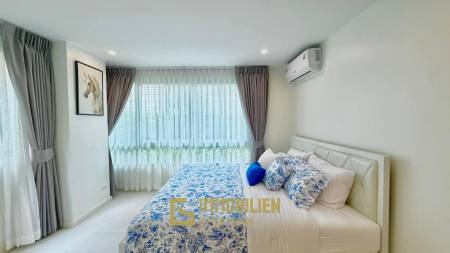 Жилая площадь 61 кв.м / 2 спальни + 2 ванные комнаты / балкон