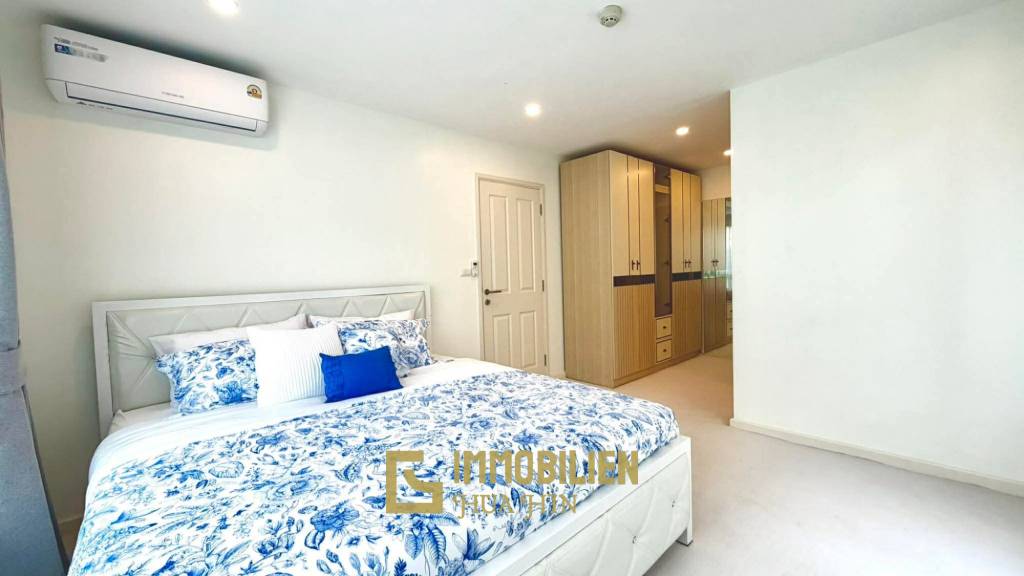 Жилая площадь 61 кв.м / 2 спальни + 2 ванные комнаты / балкон