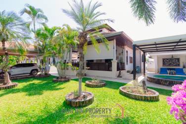 MANORA VILLAGE : RENOVATED 2 BED VILLA WITH JACUZZI